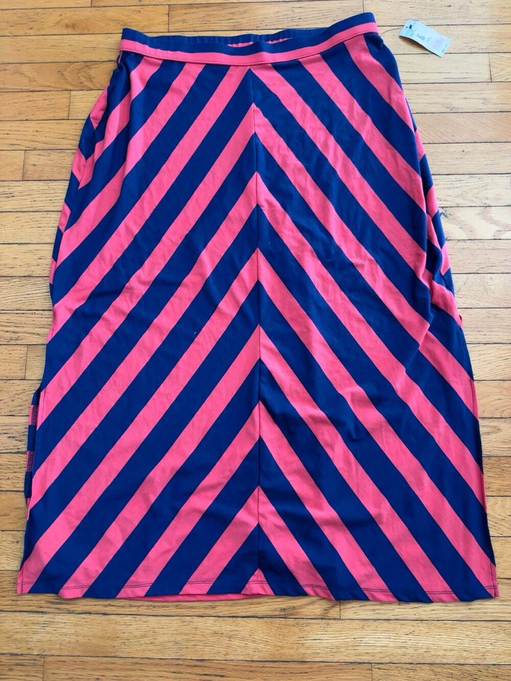 Jessica Simpson 2X Pink Blue Chevron Stripe Maxi Skirt Stretch NWT Plus Size